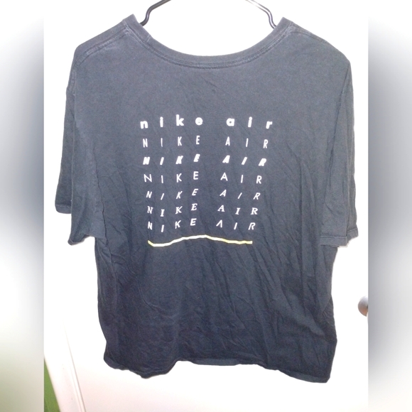 The Nike Tee XXL Black Tiger Shirt - Picture 2 of 3